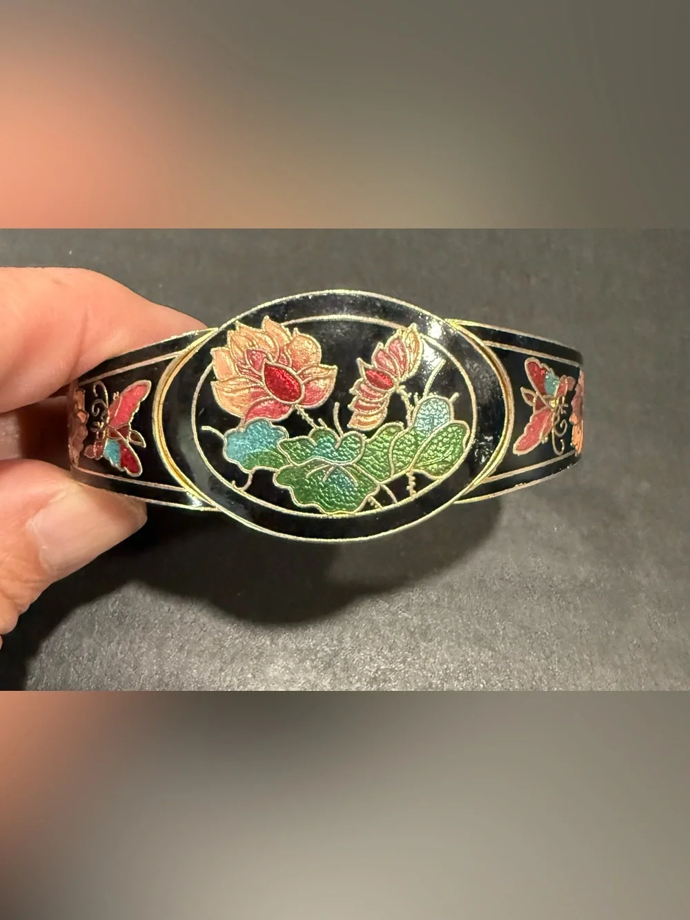 Vintage 70’s 80’s Floral Enamel Gold-Tone Hair Comb and Bracelet Set